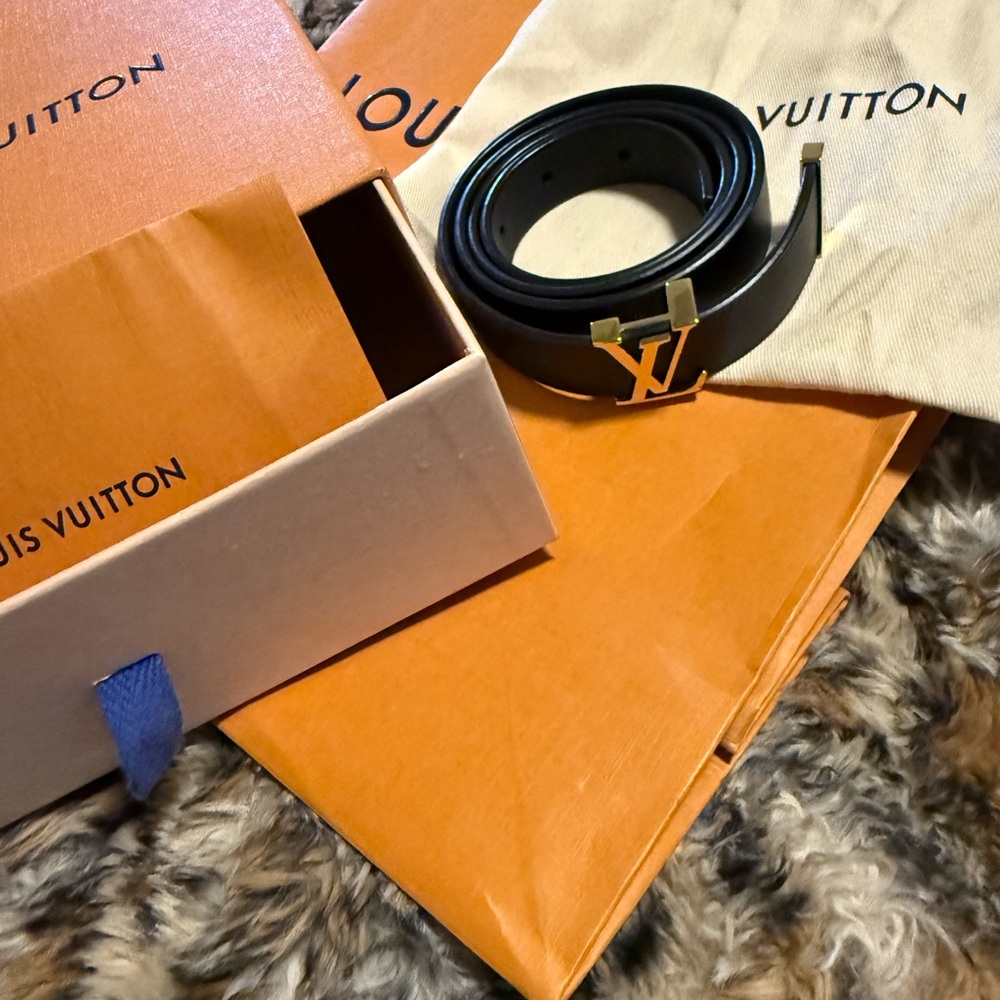 Louis Vuitton Black Leather Belt with Gold LV Initial Buckle